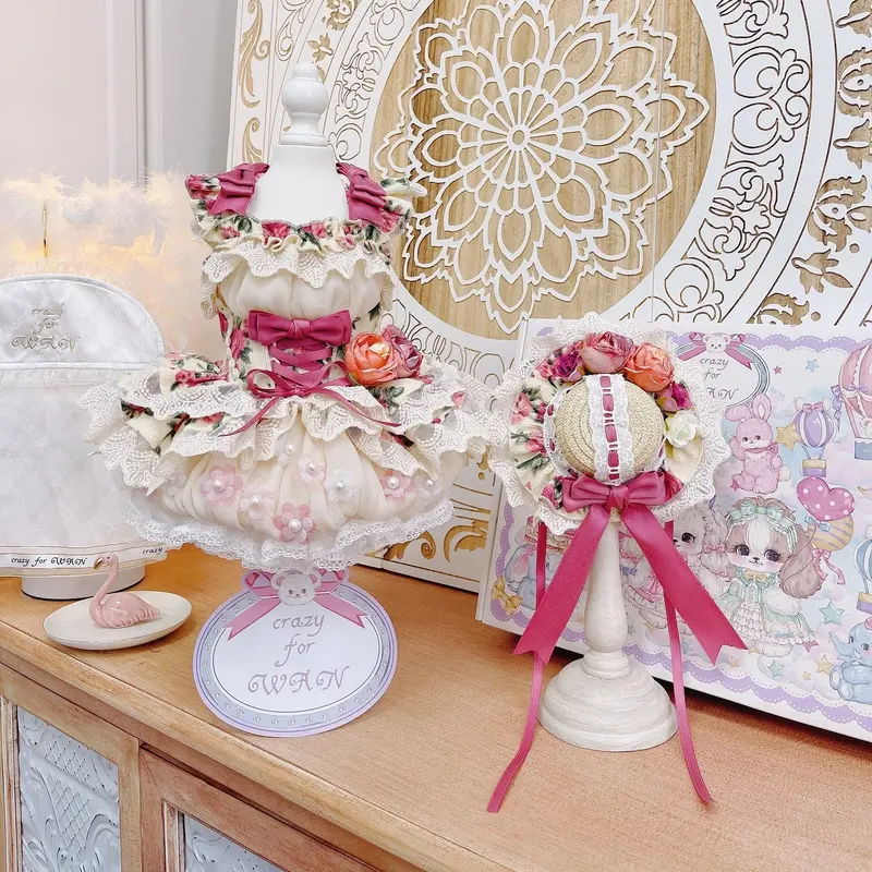 High quality Ros Blossom Couture Dog Dress & Hat Set