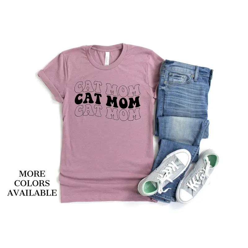 Trendy Cat Mom T-Shirt